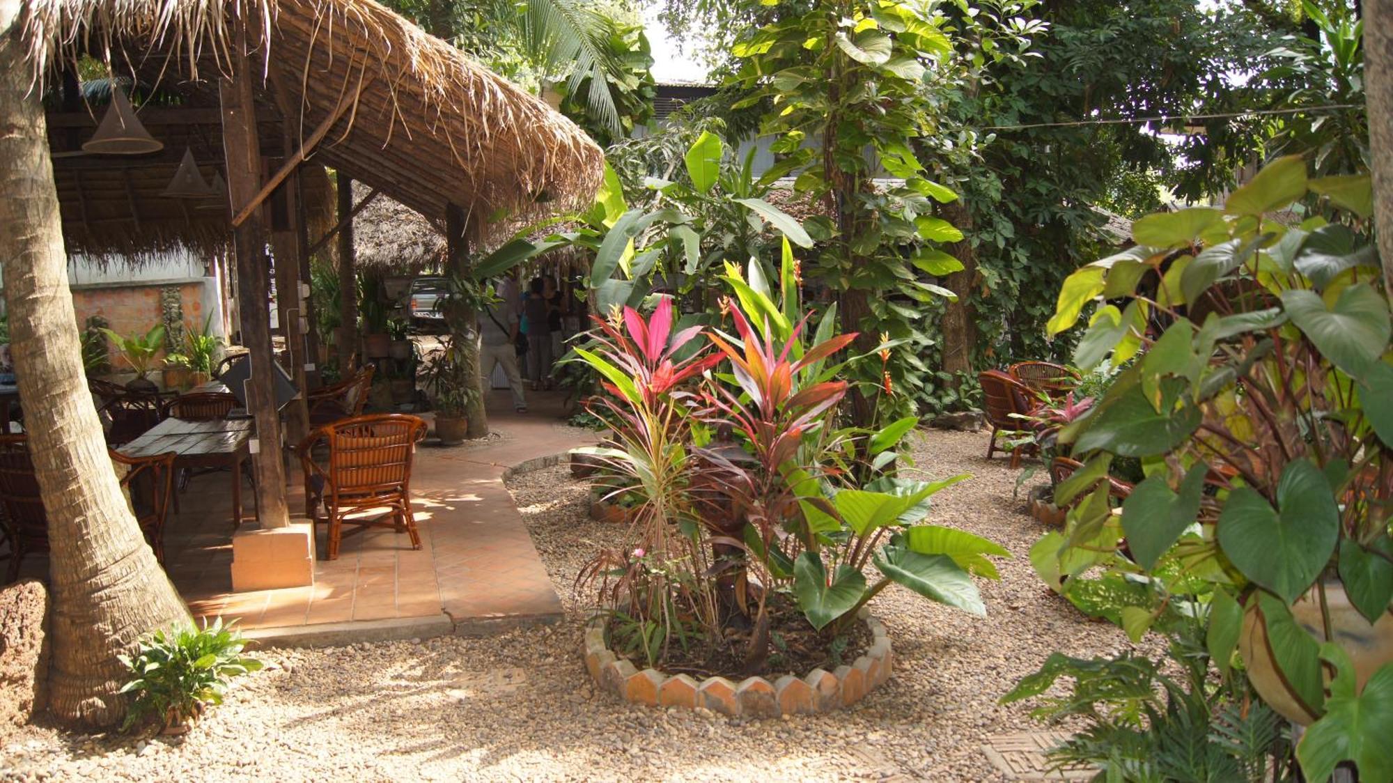 נונג קאי Mut Mee Garden Guest House מראה חיצוני תמונה