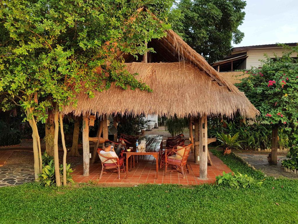 נונג קאי Mut Mee Garden Guest House מראה חיצוני תמונה